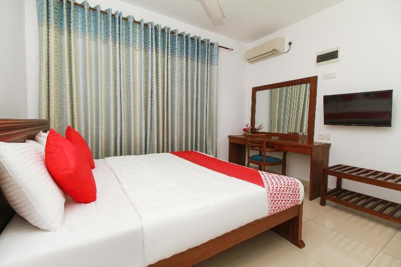 Oyo 126 Reliance Hotel Kolombo Zewnętrze zdjęcie